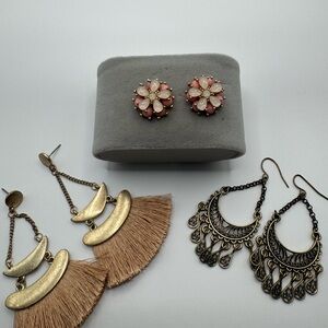 Chic Floral and Tassel Earring Set